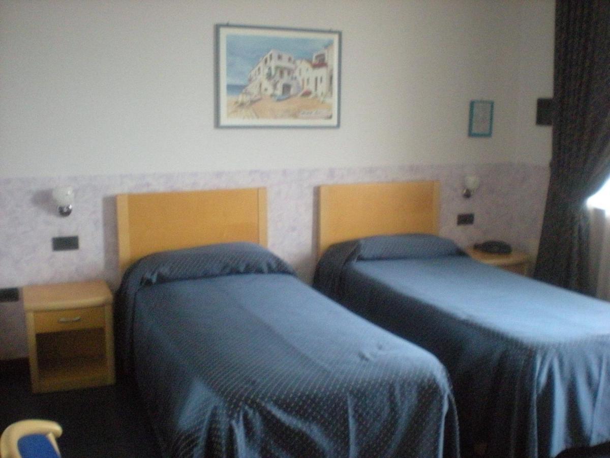 Hotel Roma Bussolengo Room photo