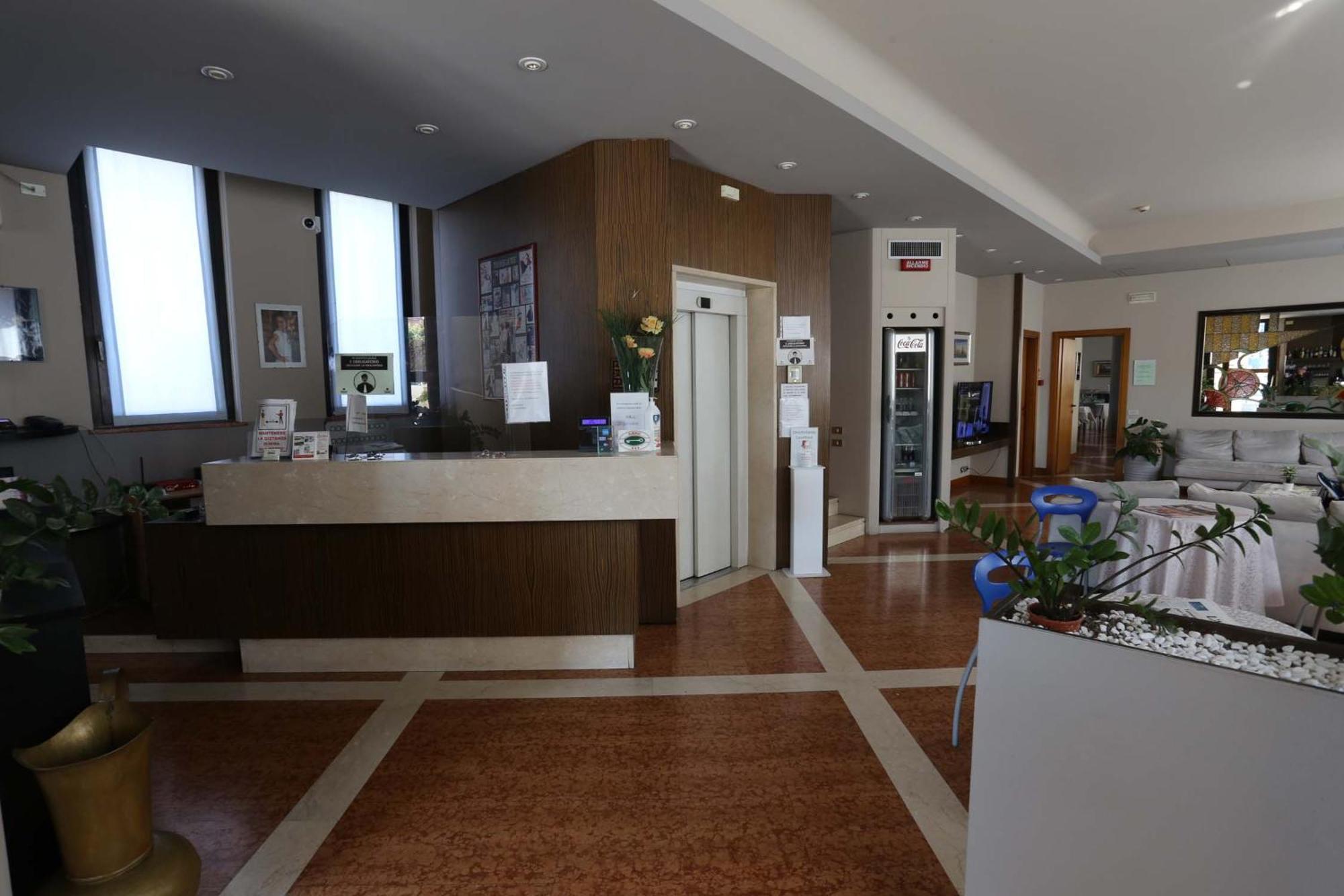 Hotel Roma Bussolengo Exterior photo